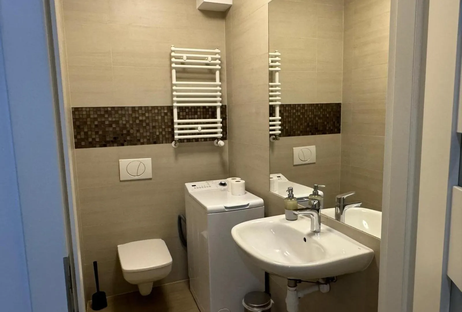 Seaside Bond 007 Apartment Kolobrzeg Poland